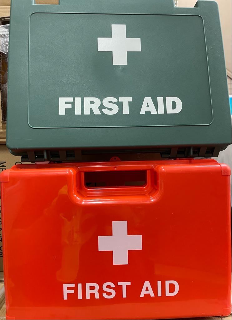 手提急救箱First-Aid-Box-勞工處急救箱-建築地盤-辦公室-學校-家居安全藥箱